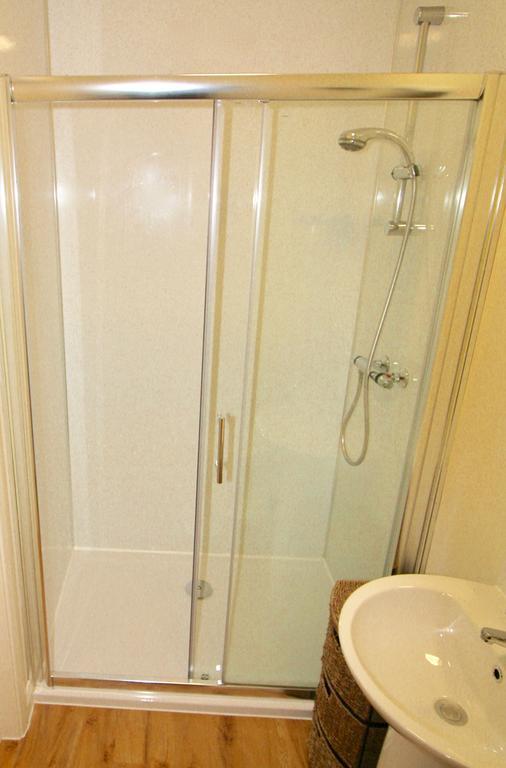 Amberblue@Epsom Daire Dış mekan fotoğraf